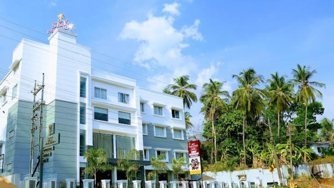 Hotel Sky Paradise Iritti Екстер'єр фото