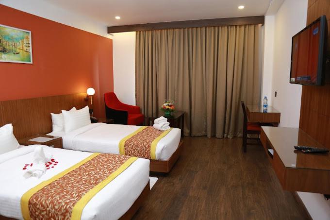 Hotel Sky Paradise Iritti Екстер'єр фото